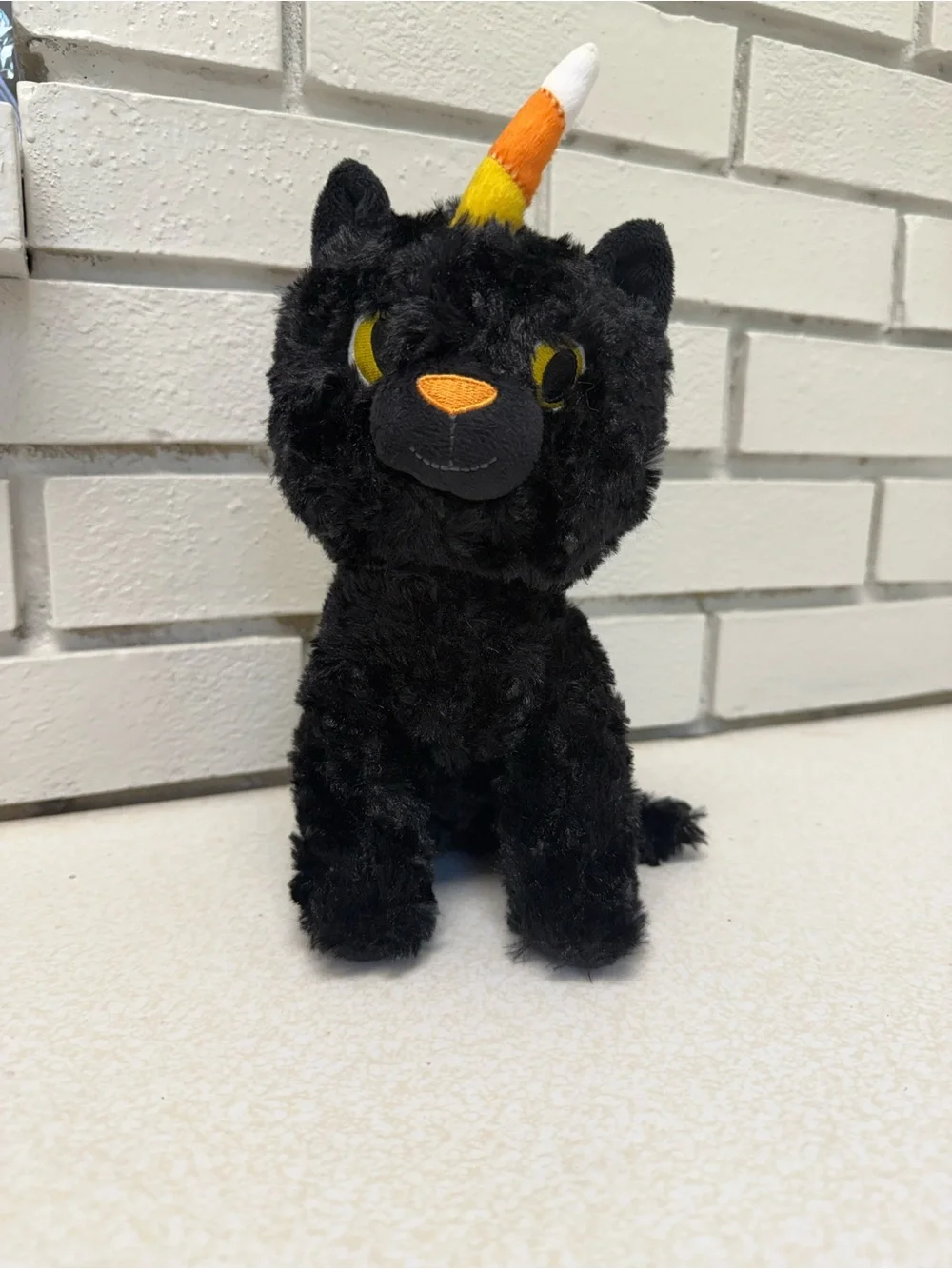 Retired Hallmark Halloween Black Cat